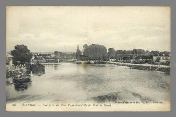 30. Auxerre. Vue prise du Pont Paul-Bert (côté du Pont de Gien) Arnon Calmus et fils Auxerre