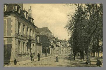 76. Auxerre. Le quai de la République Toulot ND Phot Auxerre