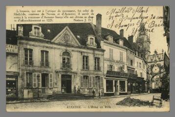 130. Auxerre. L'Hôtel de Ville ND Phot