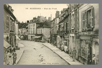 84. Auxerre. Rue du Pont Lévy Auxerre