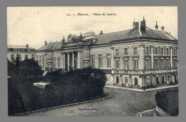 12. Auxerre. Palais de Justice Paul Boivin