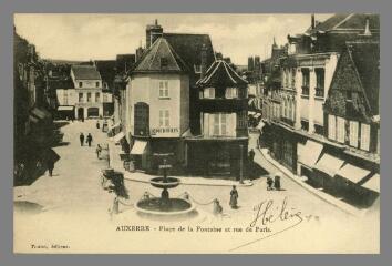 1 vue  - Auxerre. Place de la Fontaine et rue de Paris (ouvre la visionneuse)