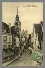 1 vue  - 2. Auxerre. La Tour de l\'Horloge (ouvre la visionneuse)