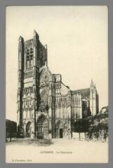 1 vue  - Auxerre. La Cathédrale (ouvre la visionneuse)