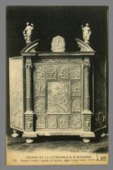 1 vue  - 225. Trésor de Cathédrale d\'Auxerre : Canon d\'autel, argent et cuivre, style Louis XIII (XVIe siècle) (ouvre la visionneuse)