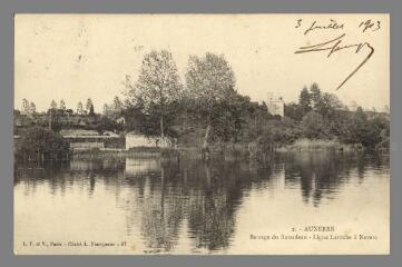 1 vue  - 2. Auxerre. Barrage du Bâtardeau, ligne de Laroche à Nevers (ouvre la visionneuse)