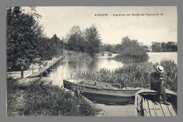 1 vue  - Auxerre. Vue prise des Bords de l\'Yonne (n° 4) (ouvre la visionneuse)