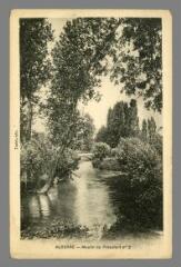 1 vue  - Auxerre. Moulin du Président n° 2 (ouvre la visionneuse)