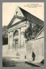 1 vue  - 133. Auxerre. Chapelle du Collège érigée par Soufflot (ouvre la visionneuse)
