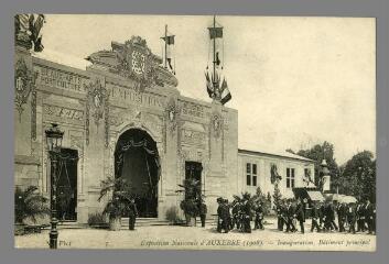 1 vue  - 3. Exposition Nationale d\'Auxerre 1908. Inauguration bâtiment principal (ouvre la visionneuse)