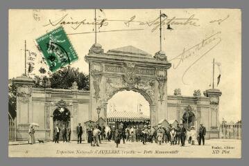 1 vue  - 8. Exposition Nationale d\'Auxerre 1908. Porte monumentale (ouvre la visionneuse)