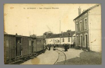 1 vue  - 73. Auxerre. Gare d\'Auxerre Migraine (ouvre la visionneuse)