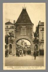 1 vue  - Auxerre. Concours international de musique 1934. Reconstitution de la Porte du Temple 1616-1825 (ouvre la visionneuse)