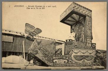 1 vue  - 7. Auxerre. Retraite Illuminée du 2 août 1908. Char de la fée du Nil. (ouvre la visionneuse)