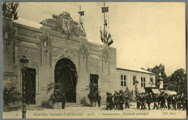 1 vue  - Exposition Nationale d\'Auxerre (1908) – Inauguration, Bâtiment principal (ouvre la visionneuse)