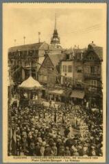 1 vue Auxerre – Concours international de musique 1934 – Place Charles Surugue – Le Kiosque [vue aérienne]