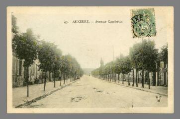 1 vue 43. Auxerre. Avenue Gambetta