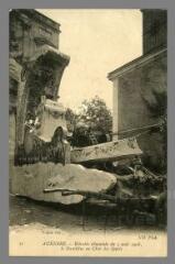 1 vue 11. Auxerre. Retraite illuminée du 2 août 1908 : le Nautillus ou Char des Sports