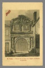 1 vue - 43. Yonne. Portail de la cour de l\'église Saint-Pierre à Auxerre (ouvre la visionneuse)