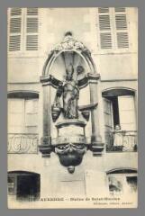 1 vue - 119. Auxerre. La statue Saint-Nicolas (ouvre la visionneuse)