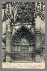 1 vue 20. Auxerre. La Cathédrale, Porche Central