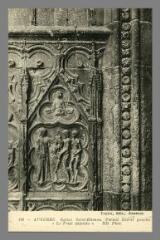 1 vue - 240. Auxerre. Eglise Saint-Étienne. Portail latéral droit (côté gauche) : \' Le Fruit défendu \' (ouvre la visionneuse)