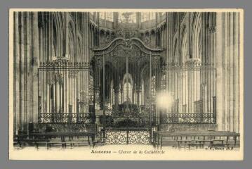 1 vue - Auxerre. Choeur de la Cathédrale (ouvre la visionneuse)