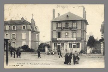 1 vue - Auxerre. La Place de la Gare Saint-Gervais (ouvre la visionneuse)