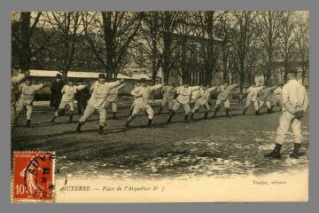 1 vue - Auxerre. Place de l\'Arquebuse n° 3 (ouvre la visionneuse)