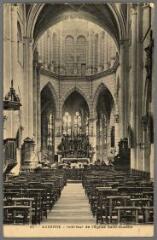 1 vue - 65. Auxerre. Intérieur de l\'église Saint Eusèbe. (ouvre la visionneuse)