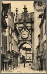 1 vue - 64. Auxerre. L\'Horloge. (ouvre la visionneuse)