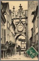 1 vue - 64. Auxerre. L\'Horloge. (ouvre la visionneuse)