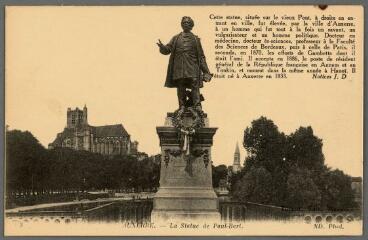 1 vue - 3. Auxerre. La statue de Paul Bert. (ouvre la visionneuse)