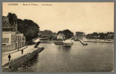 1 vue - Auxerre. Bords de l\'Yonne. Les ocreries. (ouvre la visionneuse)
